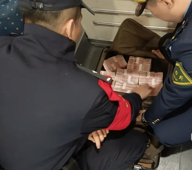 最新带现金几十万能过安检方法分析(最方便真实的杭州携带现金过安检有具体规定吗方法)